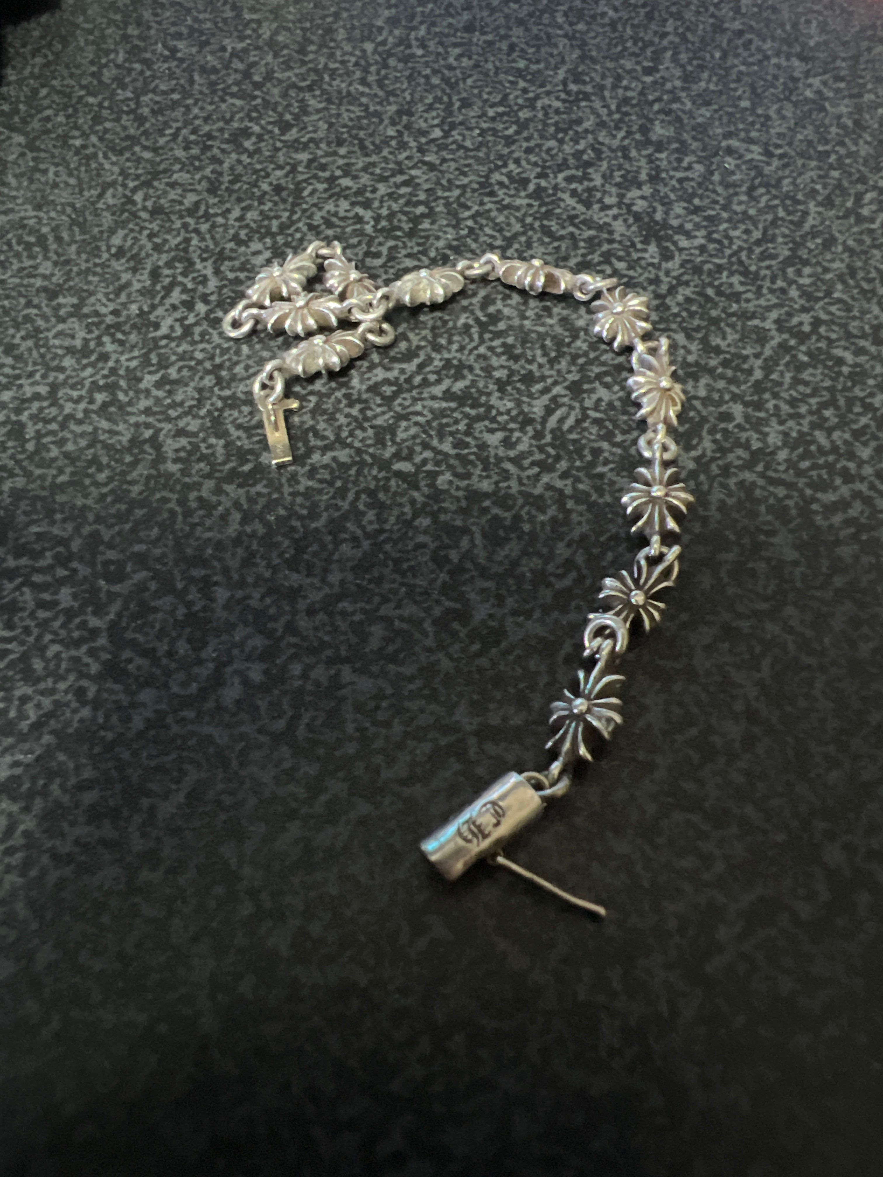 クロムハーツ タイニーe CH プラス ブレスレット 12リンク 