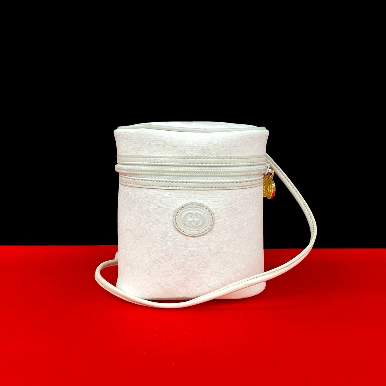 GUCCI グッチ マイクロGG ロゴ 金具 レザー PVC ショルダーバッグ ホワイト
 55179