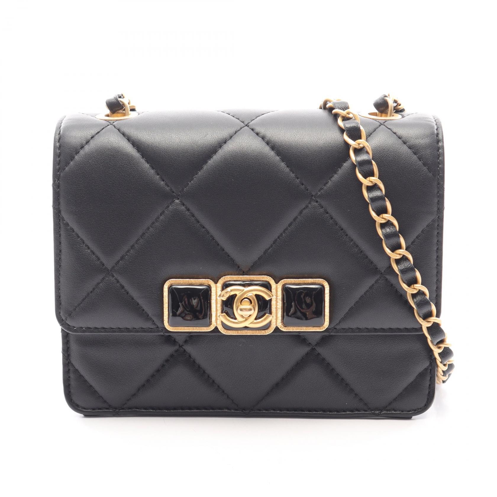 シャネル CHANEL マトラッセ ミニ ショルダーバッグ バッグ ラムスキン(羊革) レディース ブラック系 【中古】