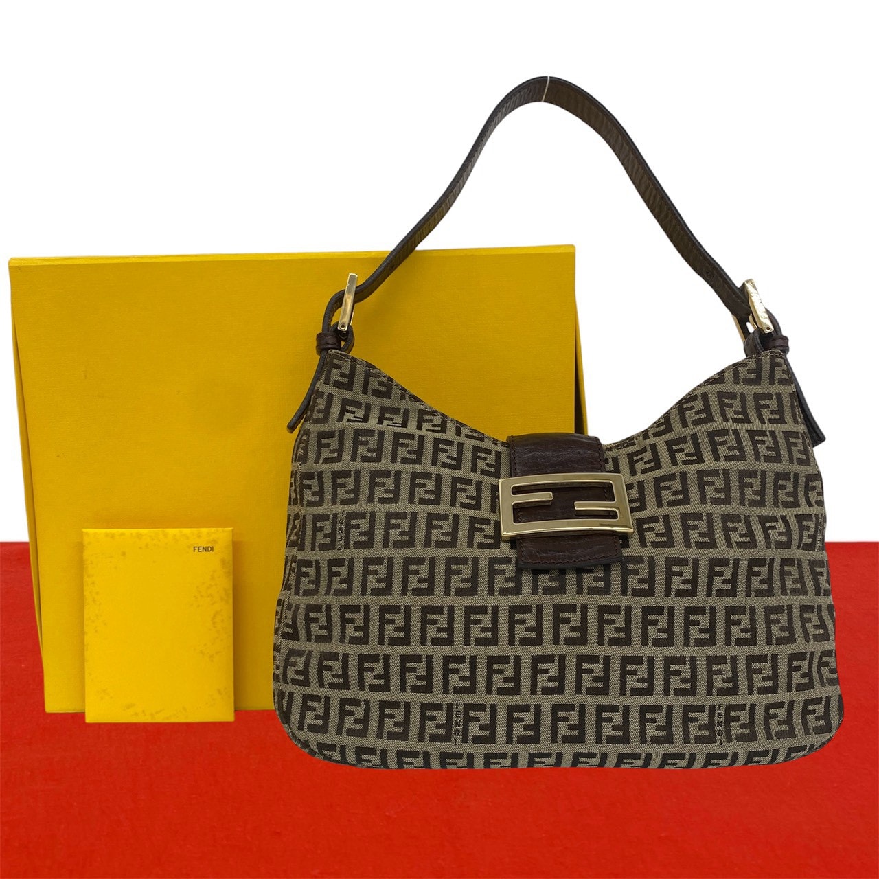 FENDI フェンディ ズッキーノ FF 柄 キャンバス レザー ショルダーバッグ ブラウン
98548