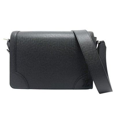 ルイヴィトン LOUIS VUITTON ニュー・フラップ メッセンジャー M30807 カバン 斜め掛け 肩掛け ポシェット ショルダーバッグ タイガレザー ノワール ブラック 美品