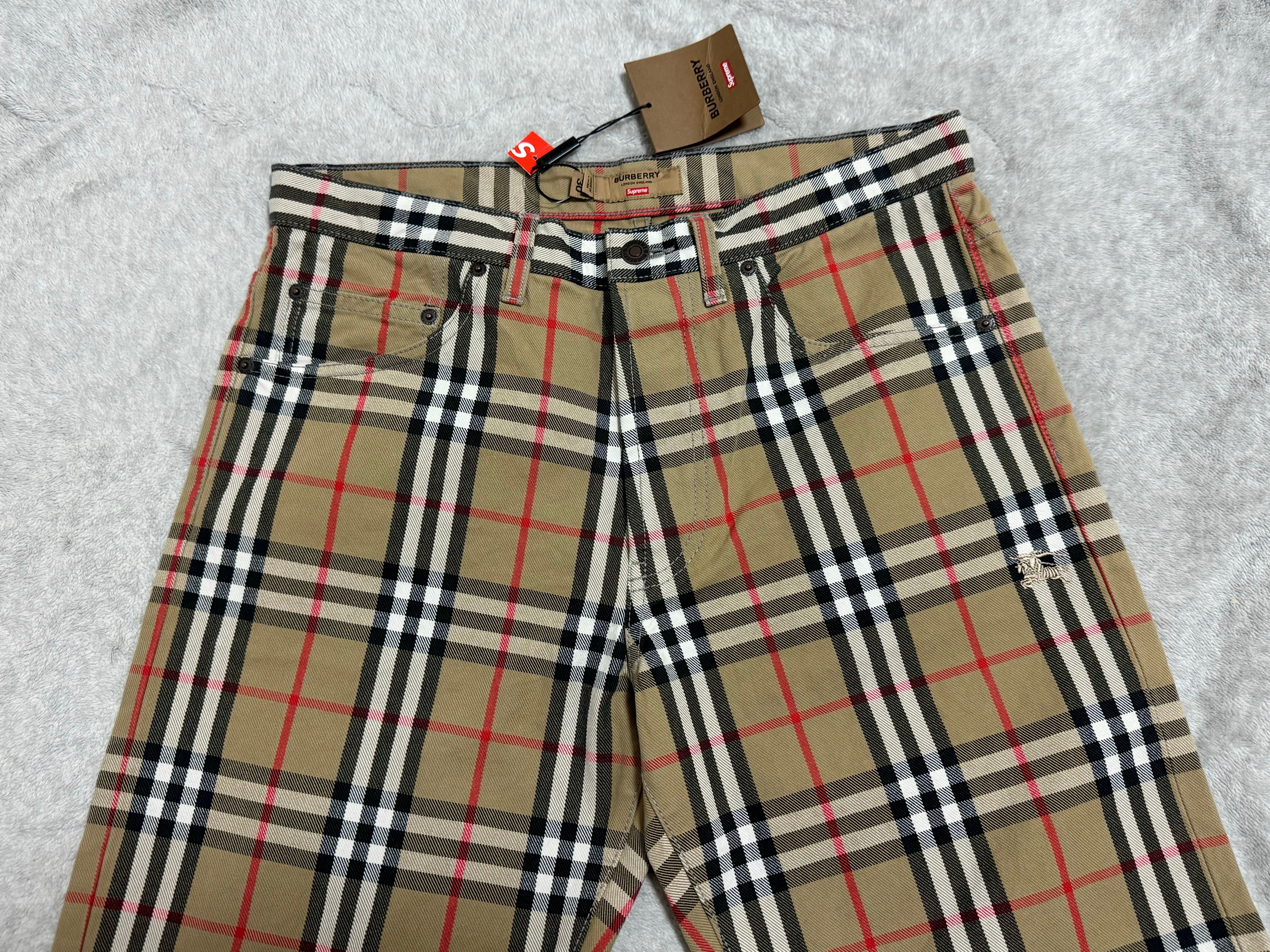 Supreme / Burberry Regular Jean "Beige"
