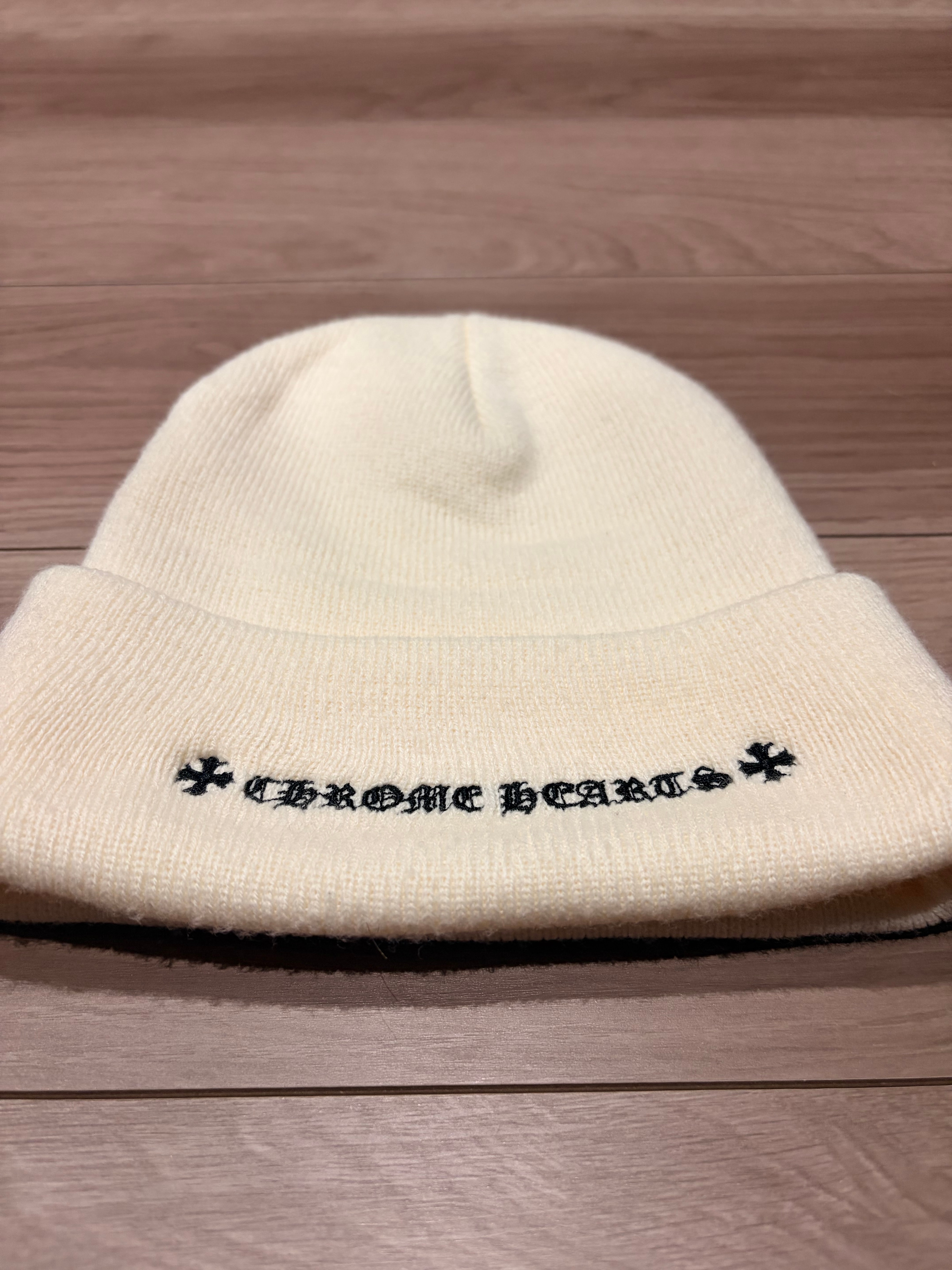 クロムハーツ CHプラス ウール ビーニー "ホワイト"