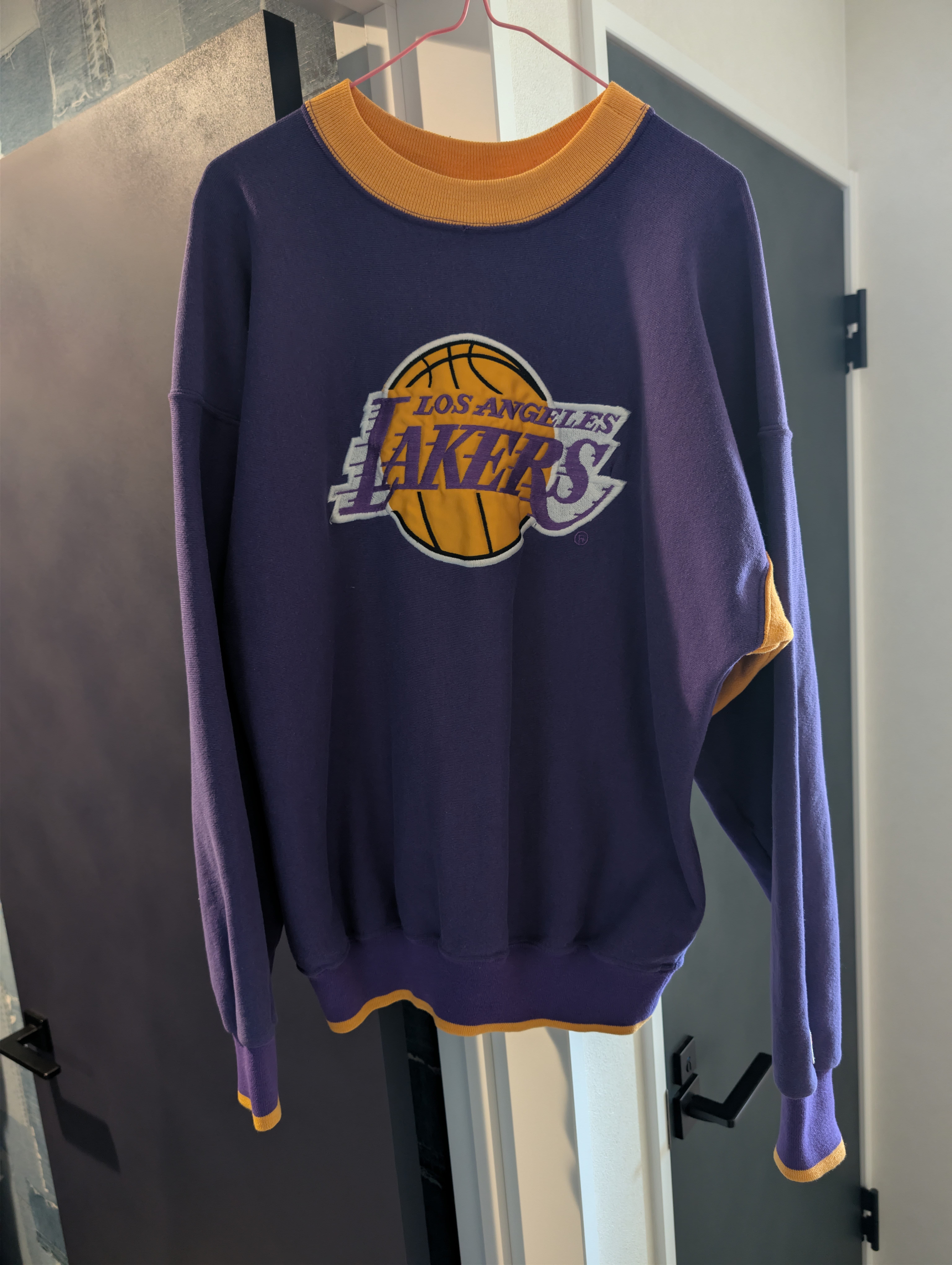 LAKERS/レイカーズ/NBA/バスケ/スウェット/トレーナー/VINTAGE/ヴィンテージ/ビンテージ/Lサイズ/ロサンゼルス/Los Angeles/MADE IN USA/KOBE/コービー/LeBron/レブロン/Shaq/シャック