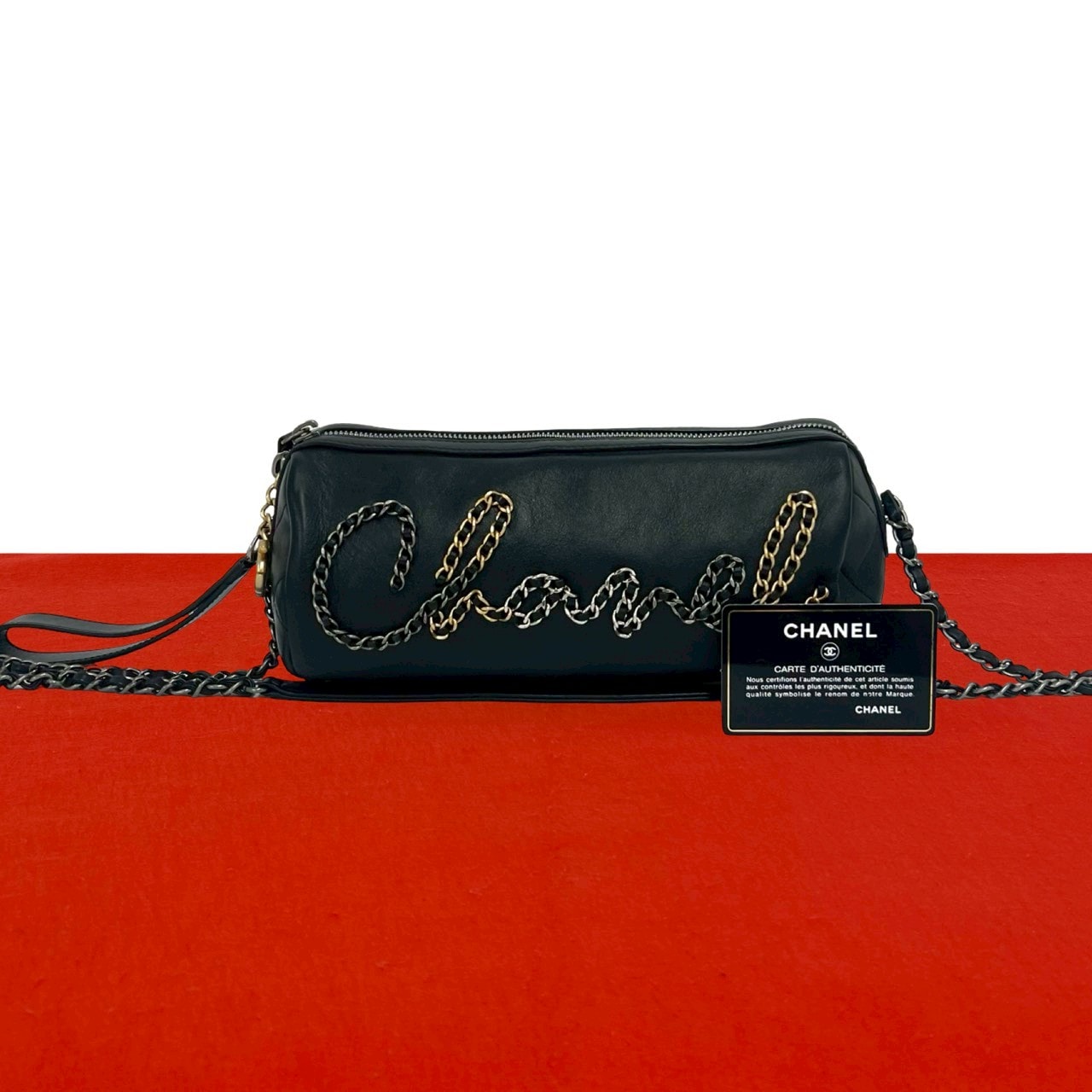 CHANEL シャネル マトラッセ ロゴ ラムスキン ショルダーバッグ ブラック
41999