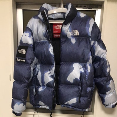 Supreme x The North Face Bleached Denim Print Nuptse Jacket "Indigo"