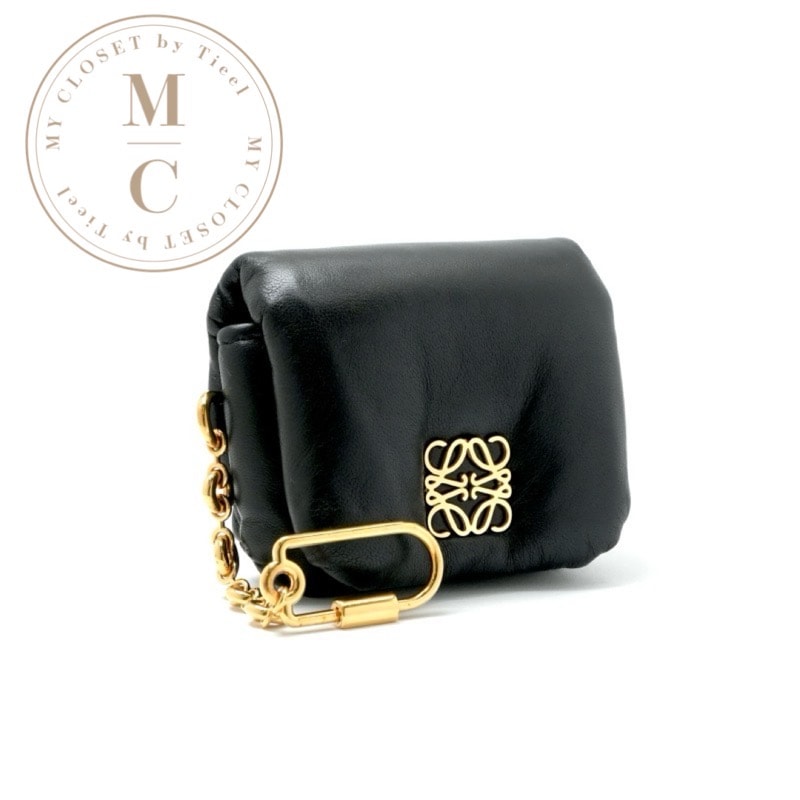 ロエベ LOEWE チャーム ブラック ゴールド アナグラム 小物入れ パファー ゴヤケース