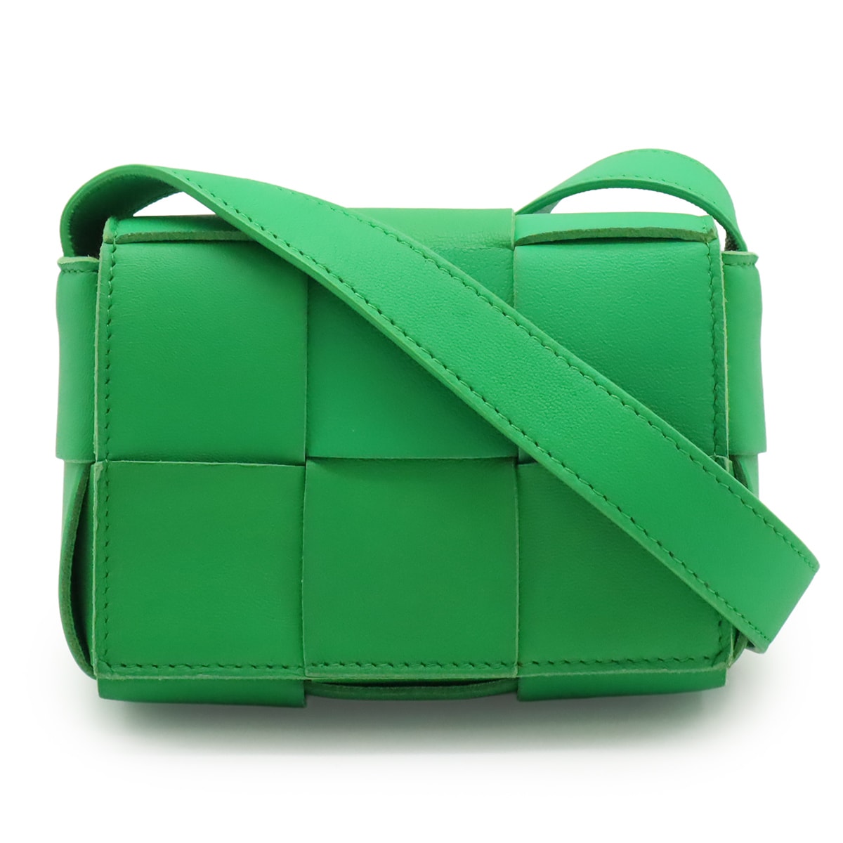 ボッテガヴェネタキャンディカセット マキシイントレチャート 666688