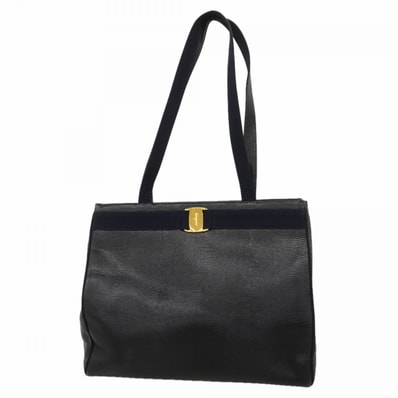 【6ec2462】サルヴァトーレフェラガモ ショルダーバッグ ヴァラ レザー ブラック ゴールド金具【中古】レディース