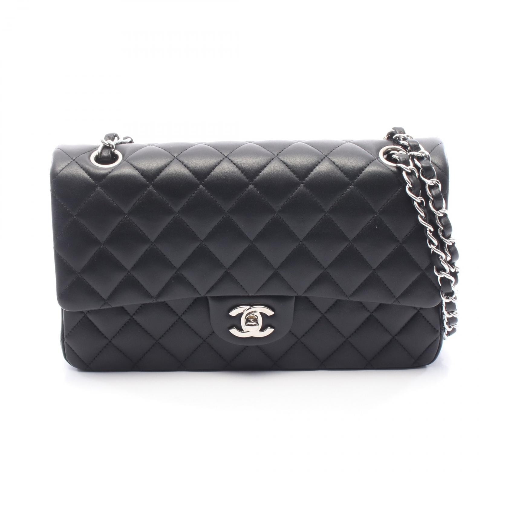 シャネル CHANEL マトラッセ Wフラップ ショルダーバッグ バッグ ラムスキン(羊革) レディース ブラック系 【中古】