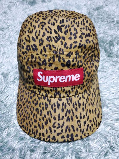 Supreme Barbour Waxed Cotton Camp Cap "Leopard"