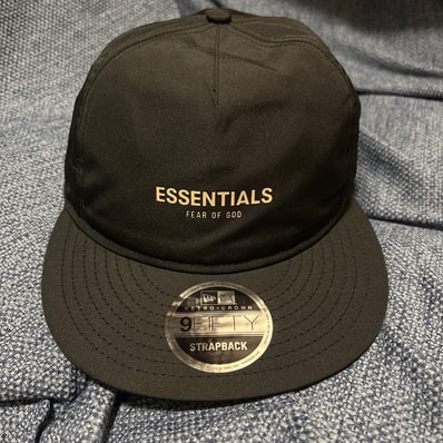 FEAR OF GOD ESSENTIALS NEW ERA RC 9FIFTY CAP "Black"