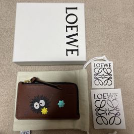 ロエベ x 千と千尋の神隠し カプセルコレクション ススワタリ コイン ...