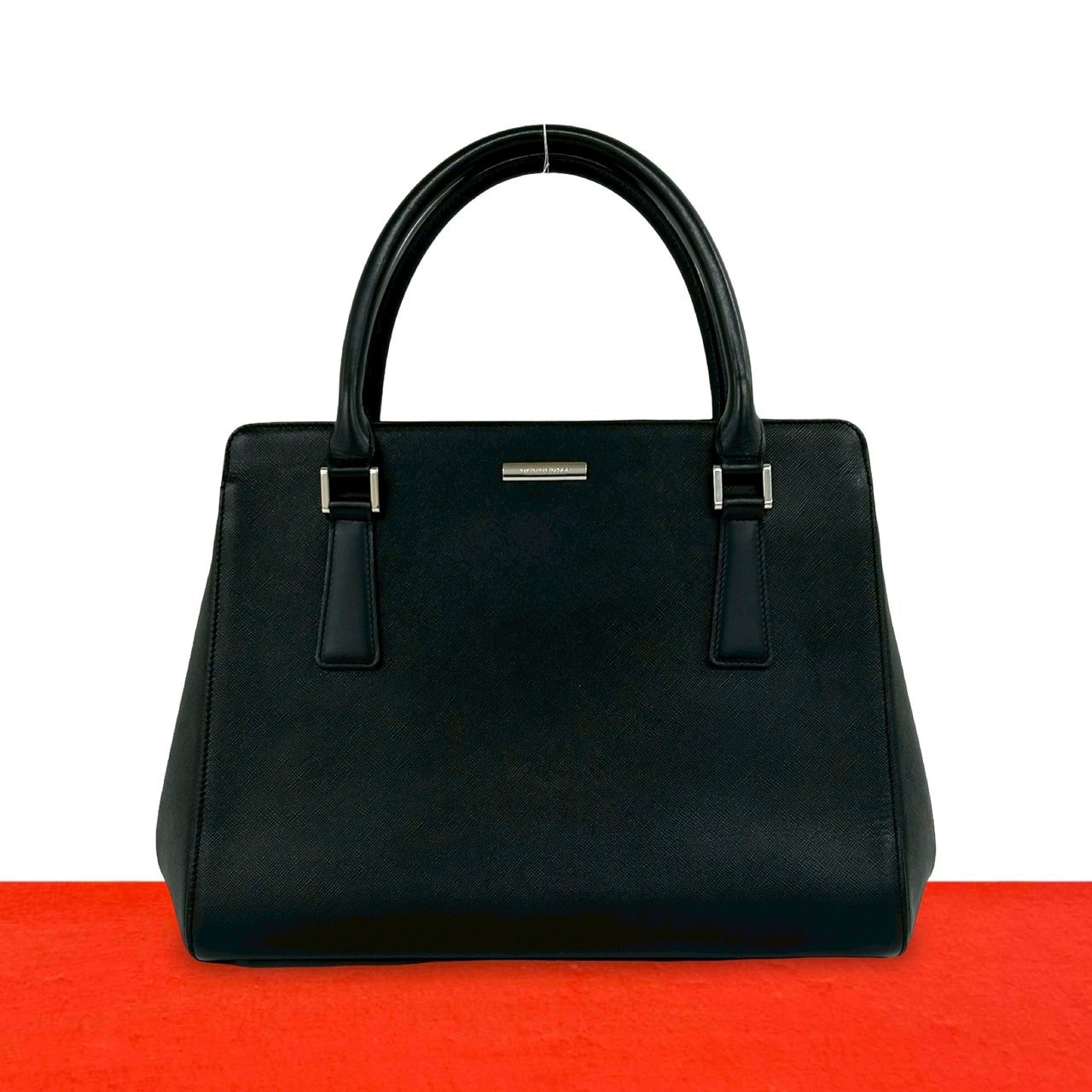 BURBERRY バーバリー ロゴ 金具 ノバチェック 柄 レザー ハンドバッグ ブラック
 31909