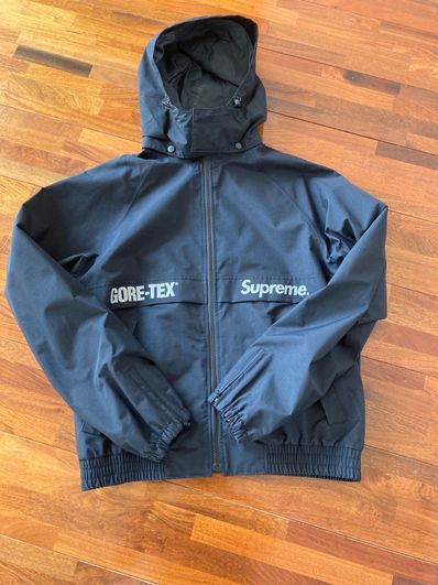 Supreme GORE-TEX Court Jacket "Black"