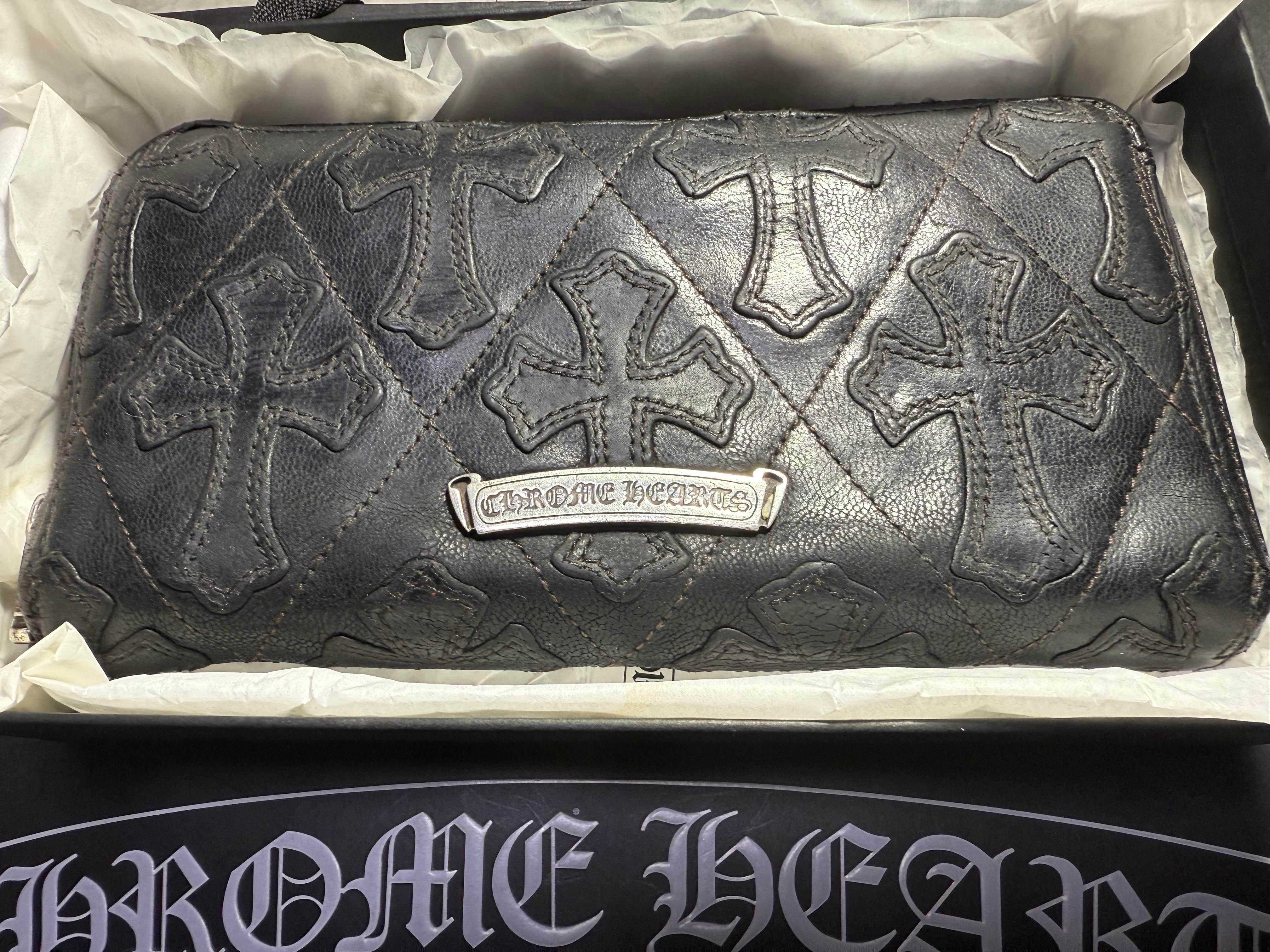 Chrome Hearts REC F ZIP Cemetery Cross Quilted Leather Wallet "Black"