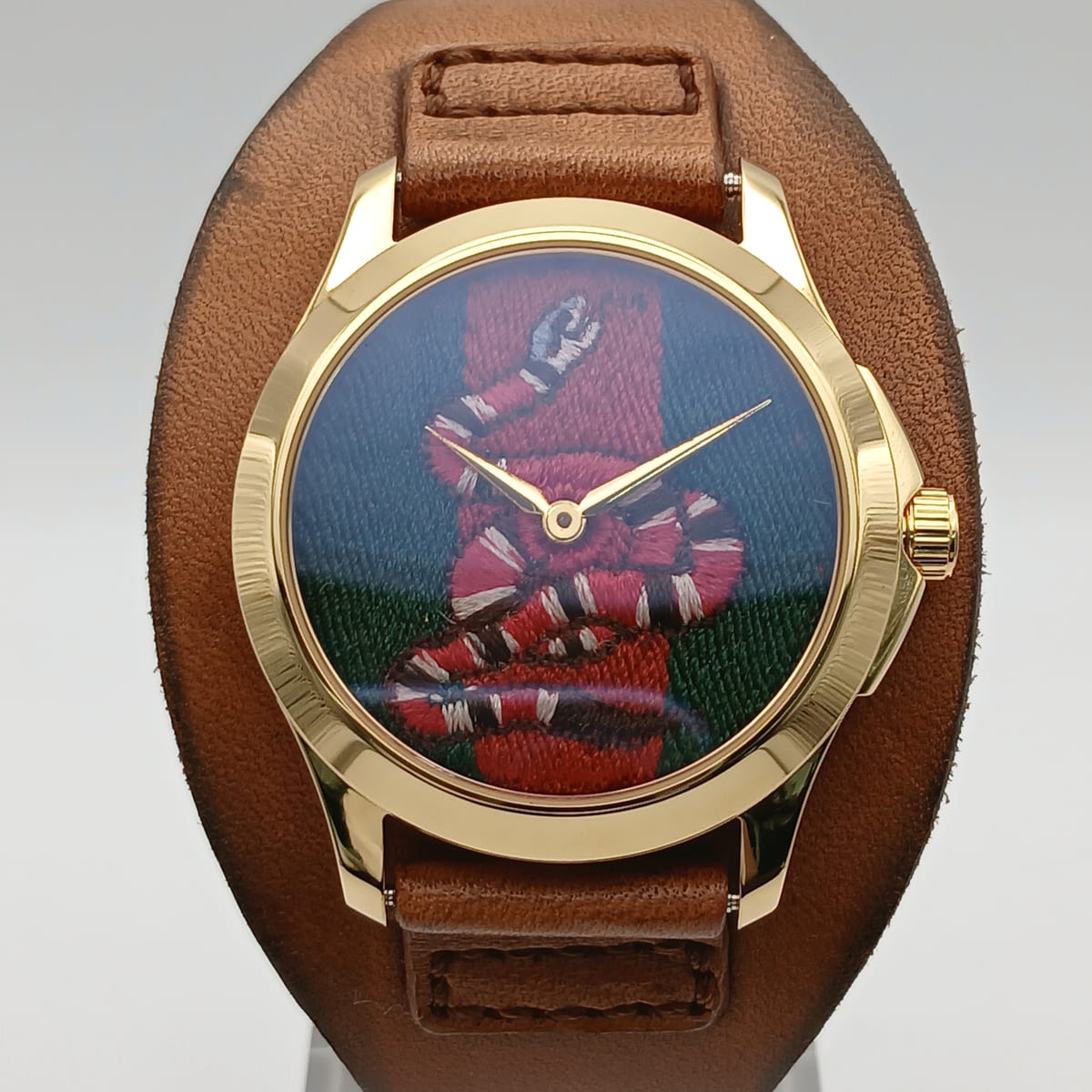 GUCCI グッチ Gタイムレス Snake 腕時計 YA126483 レザー グリーン レッド ブラウン レディース【中古】