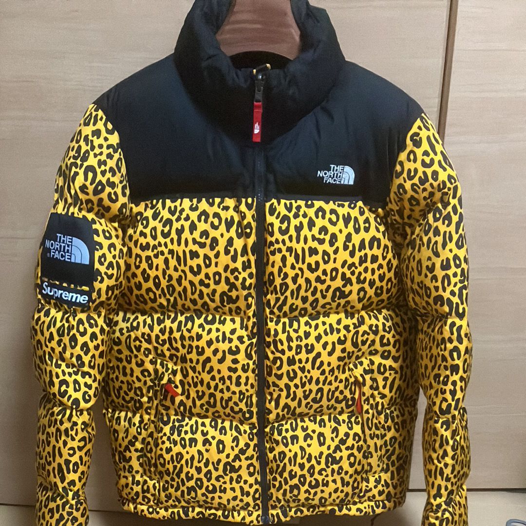 Supreme The North Face Nuptse Down Jacket "Yellow Leopard"