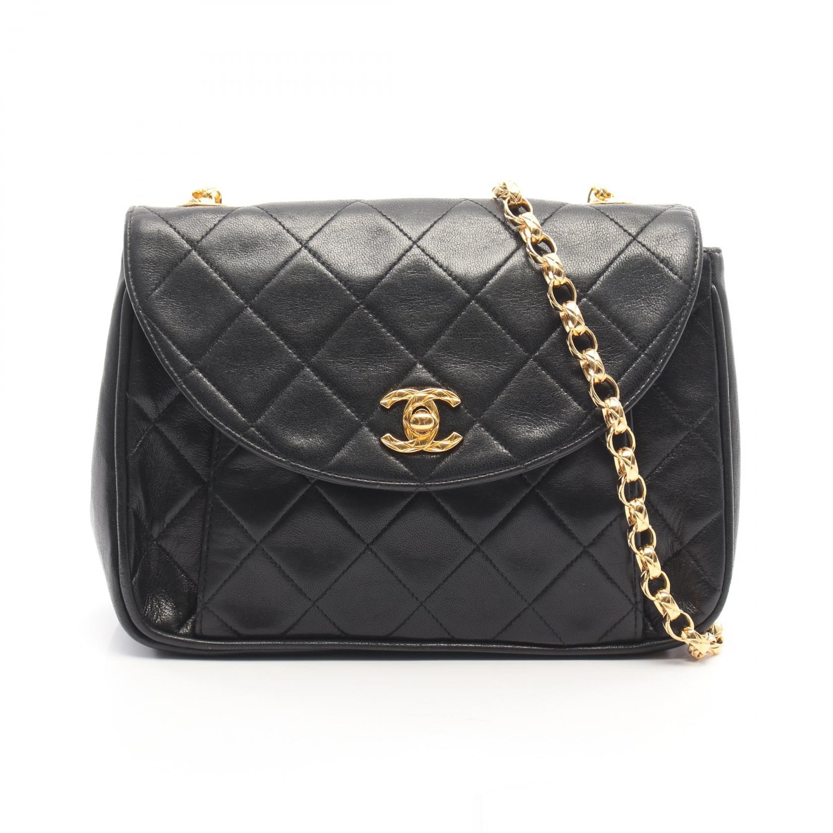 シャネル CHANEL マトラッセ ラウンドフラップ ショルダーバッグ バッグ ラムスキン(羊革) レディース ブラック系 【中古】