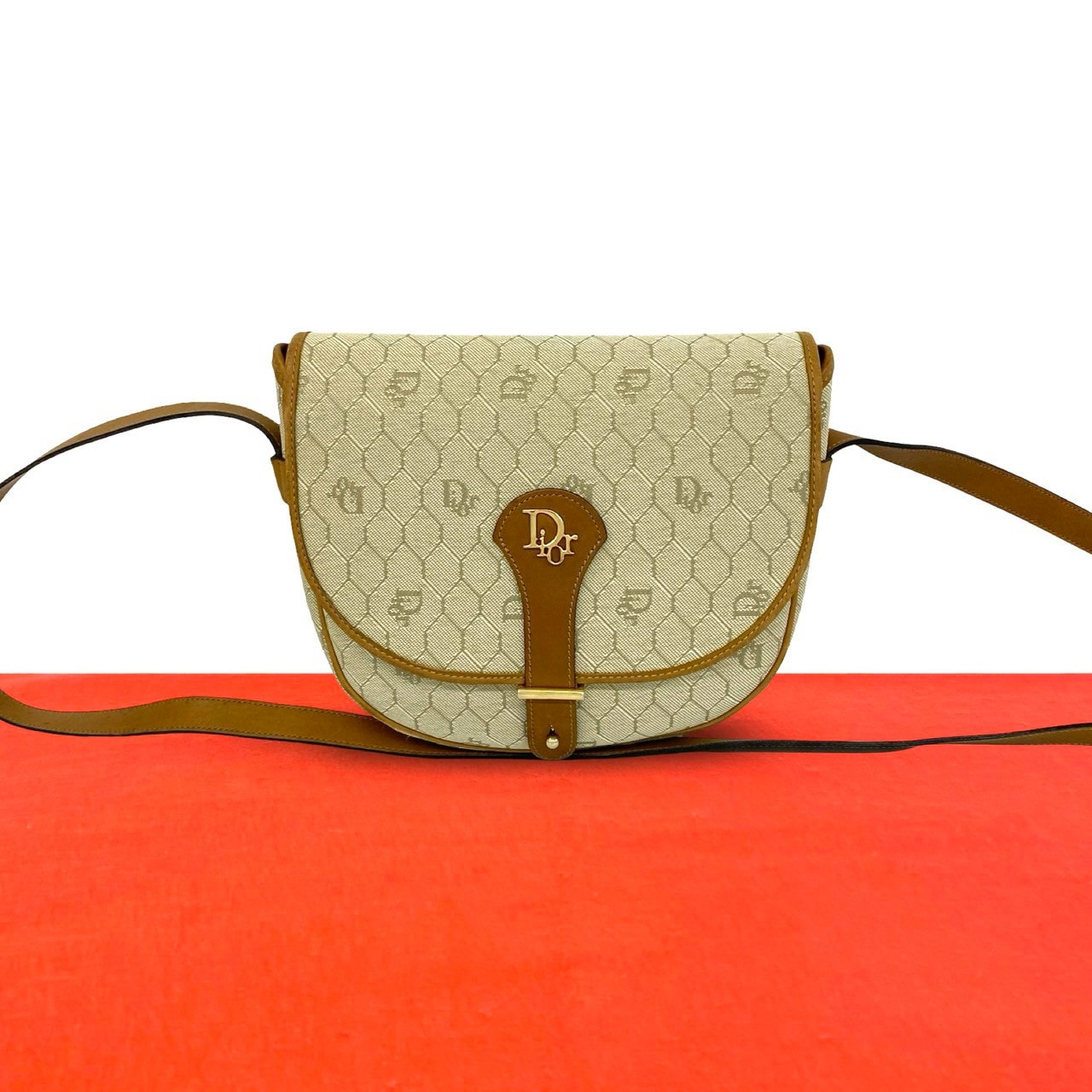 Christian Dior ディオール ハニカム 柄 ロゴ 金具 レザー PVC ショルダーバッグ カーキ
75358