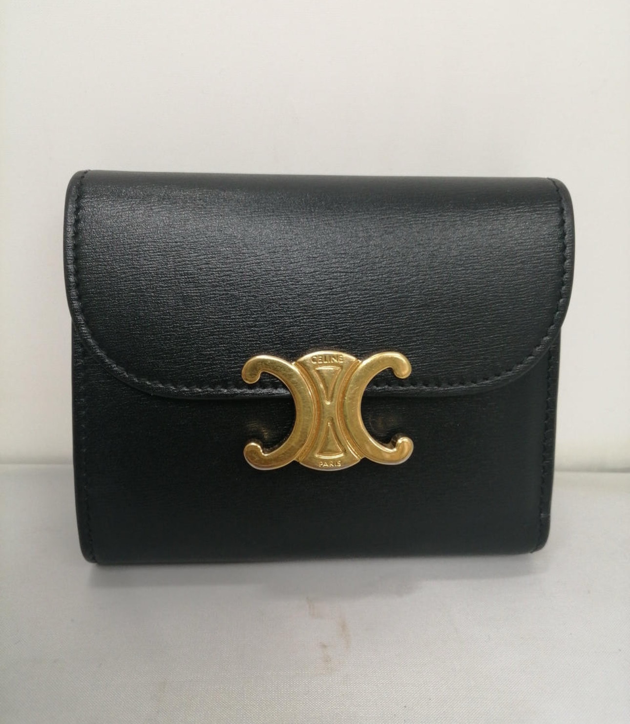 CELINE Small Triomphe Wallet in Shiny Smooth Lambskin  "Black"