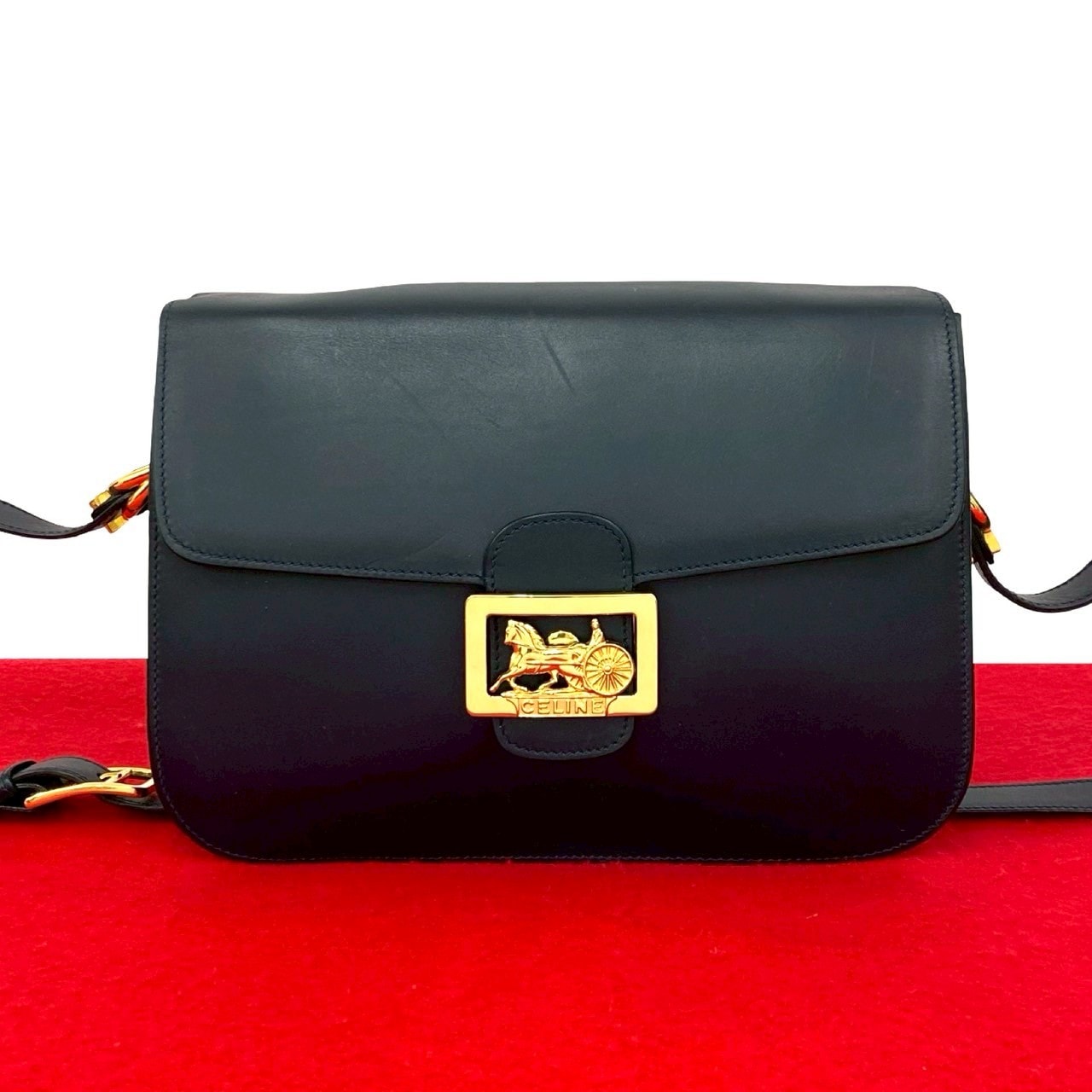 CELINE セリーヌ 馬車金具 レザー ショルダーバッグ ネイビー
 26169