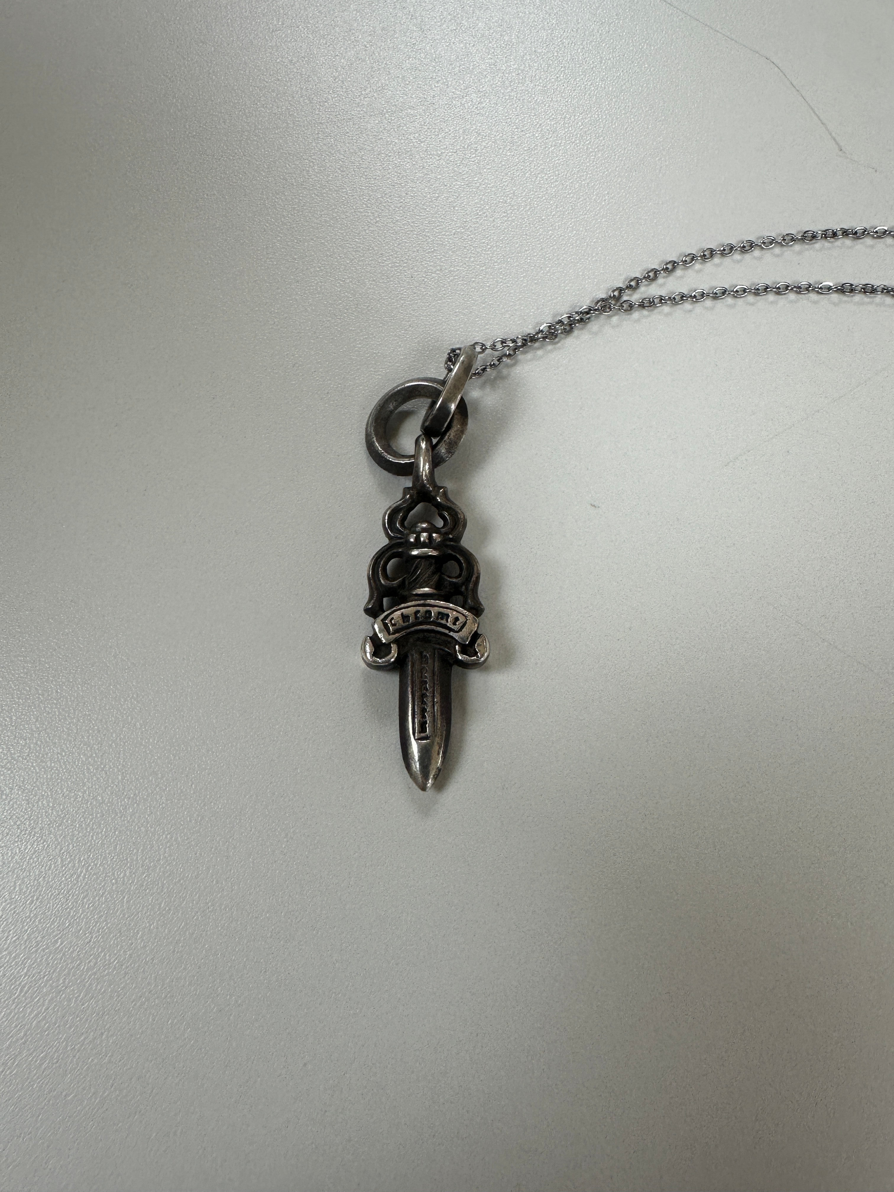 クロムハーツ ダガー チャーム "シルバー"