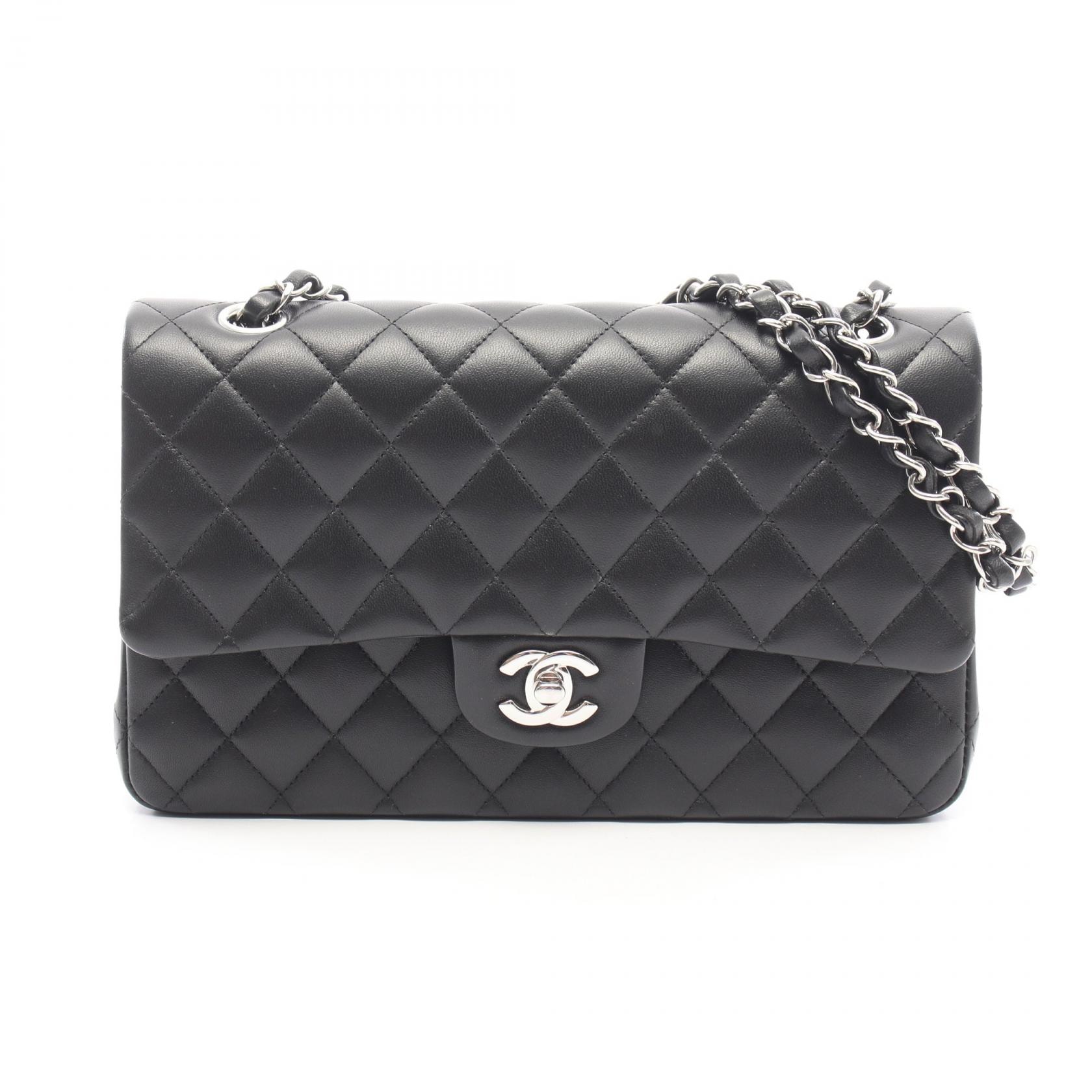 シャネル CHANEL マトラッセ Wフラップ ショルダーバッグ バッグ ラムスキン(羊革) レディース ブラック系 A01112 【中古】