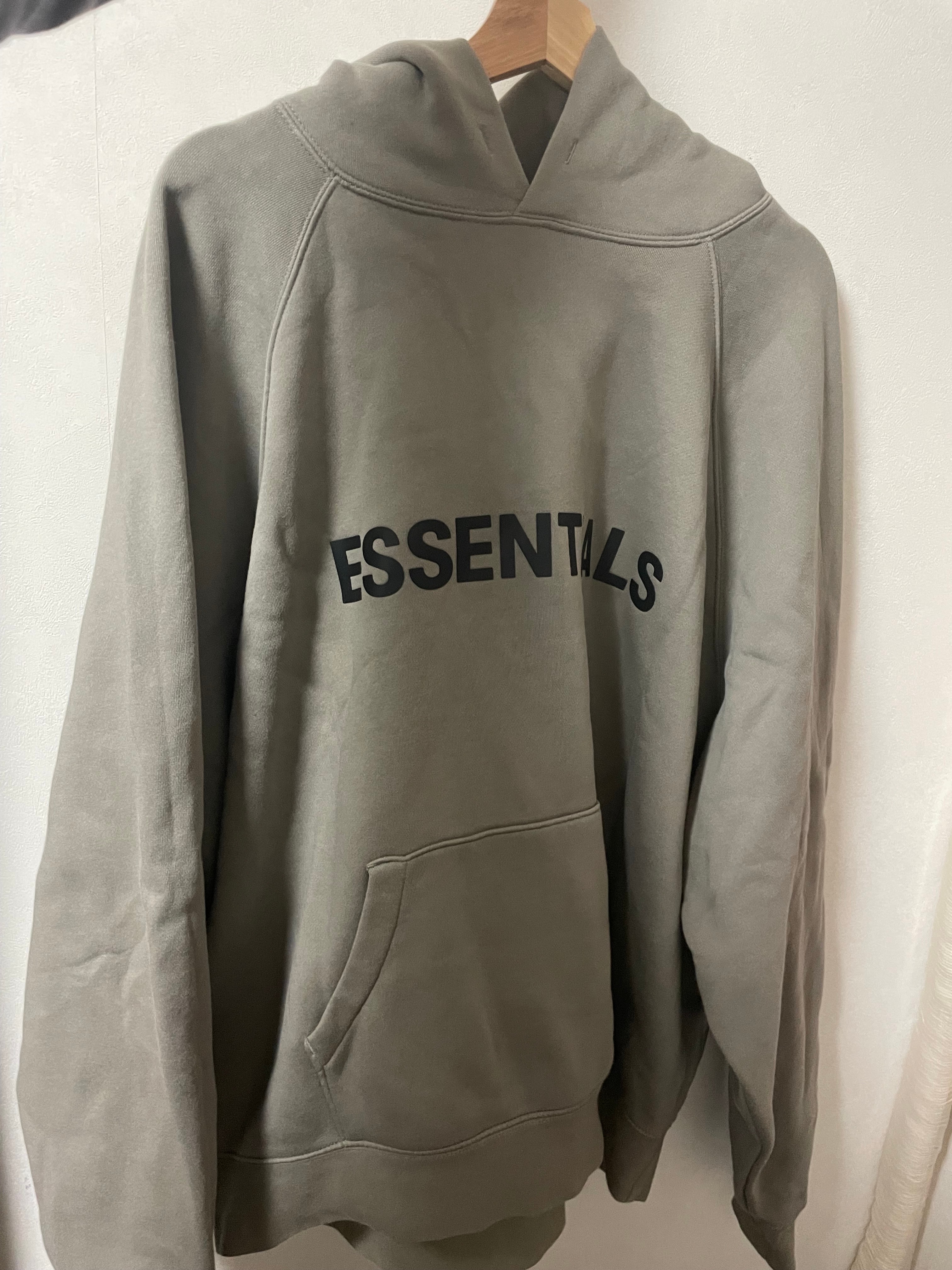 FEAR OF GOD ESSENTIALS 3D Silicon Applique Pullover Hoodie "Charcoal"