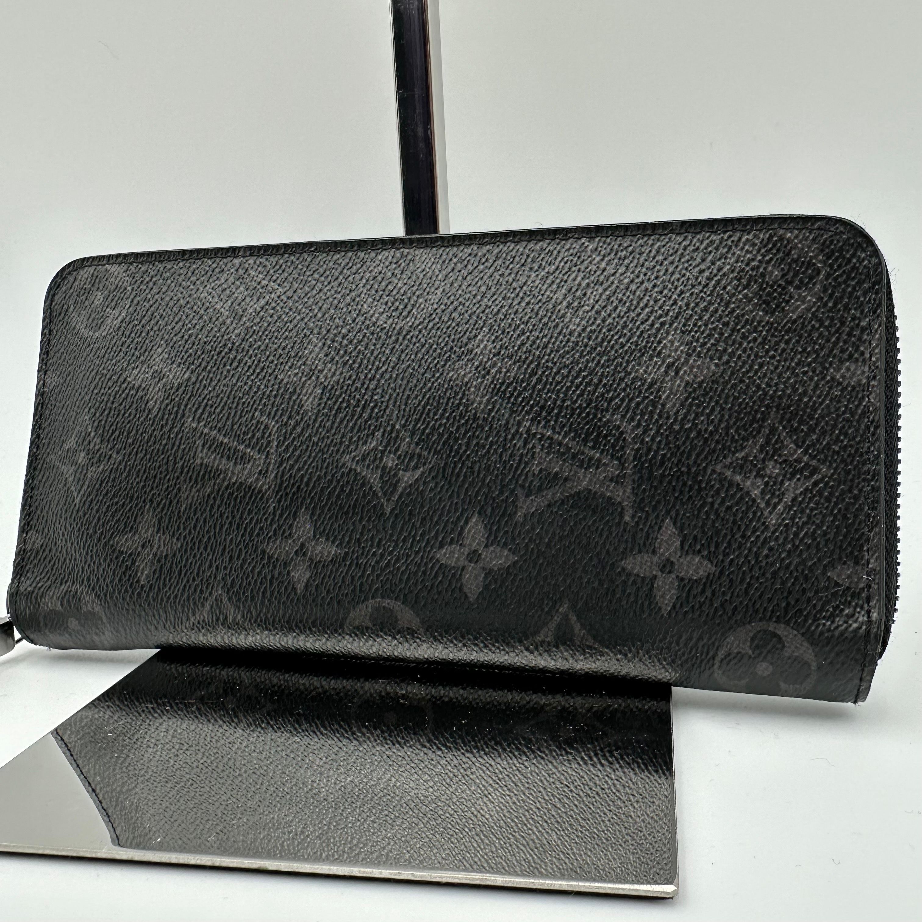 Louis Vuitton Zippy Wallet Vertical Monogram Eclipse