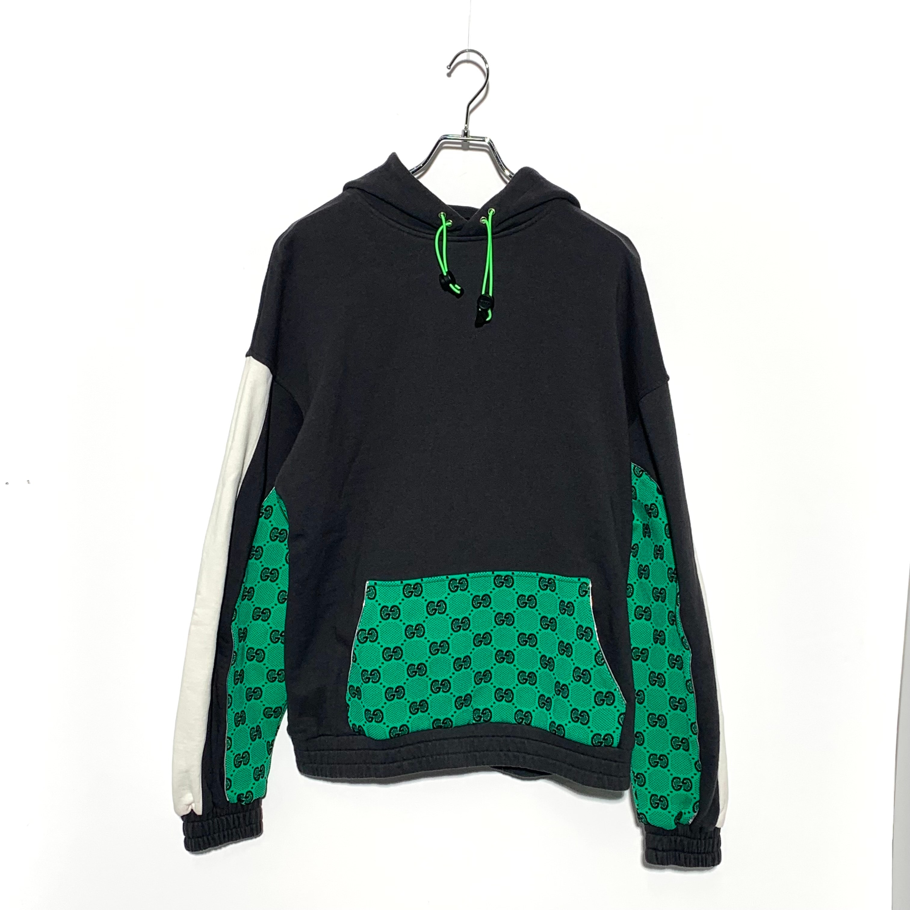 GUCCI モノグラムロゴ プルオーバー パーカー