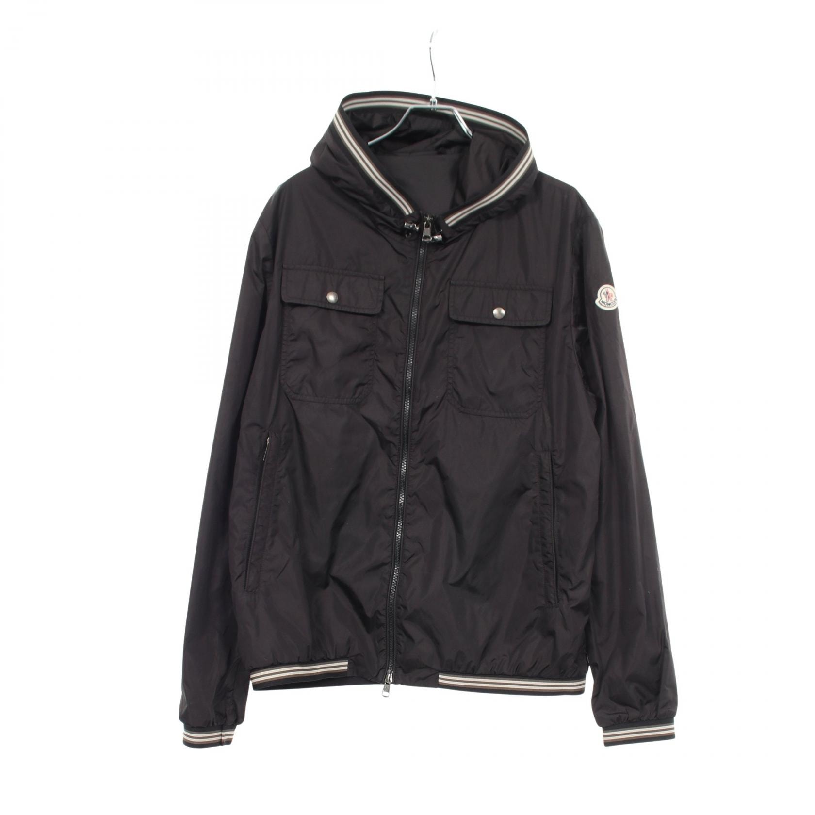 モンクレール MONCLER JEANCLAUDE フード付き ナイロンジャケット 衣料品 アウター ナイロン メンズ ブラック系 4163405 【中古】