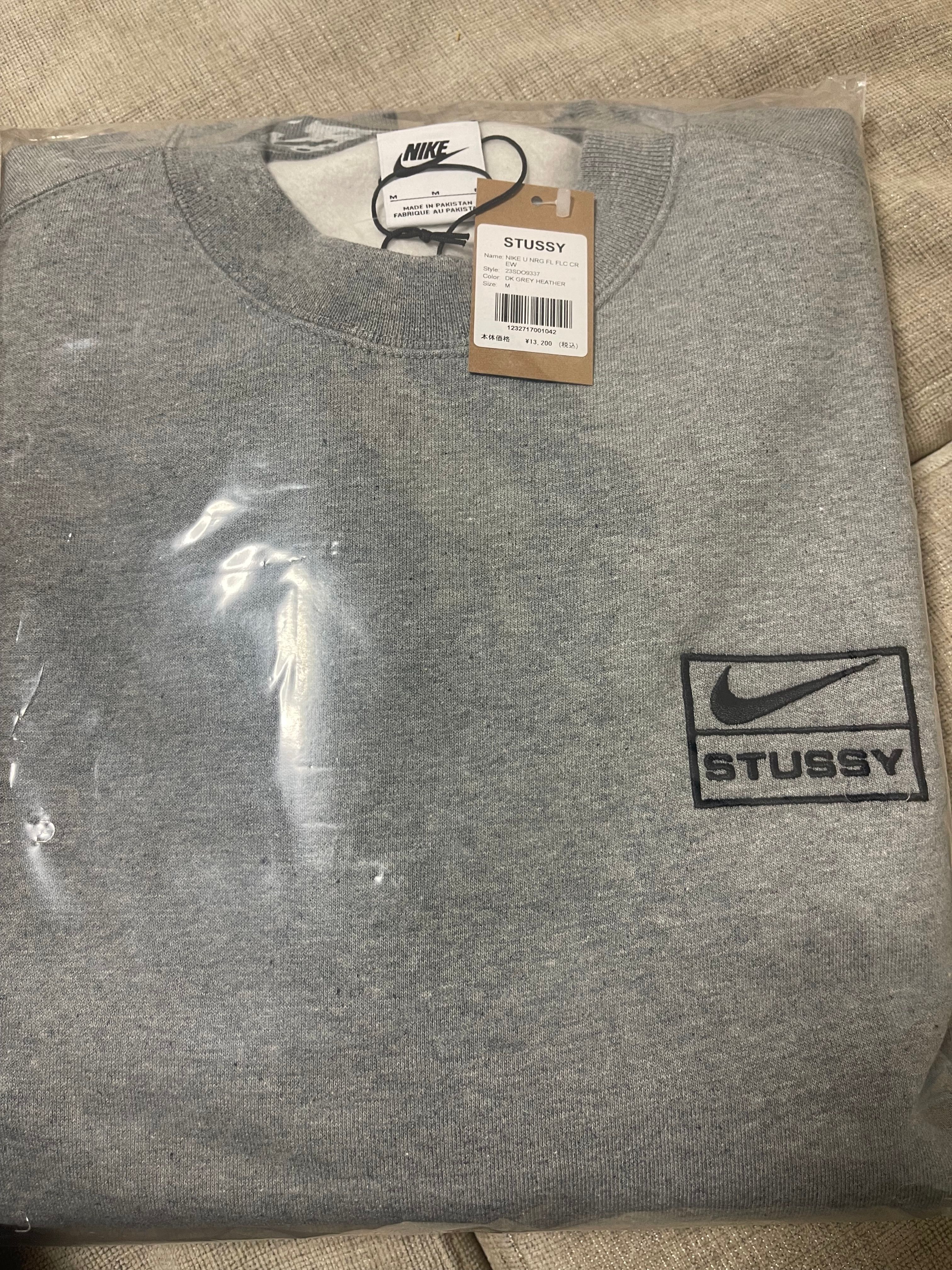 Stussy x Nike Fleece Crew (US Size) "Grey" DO9337-063
