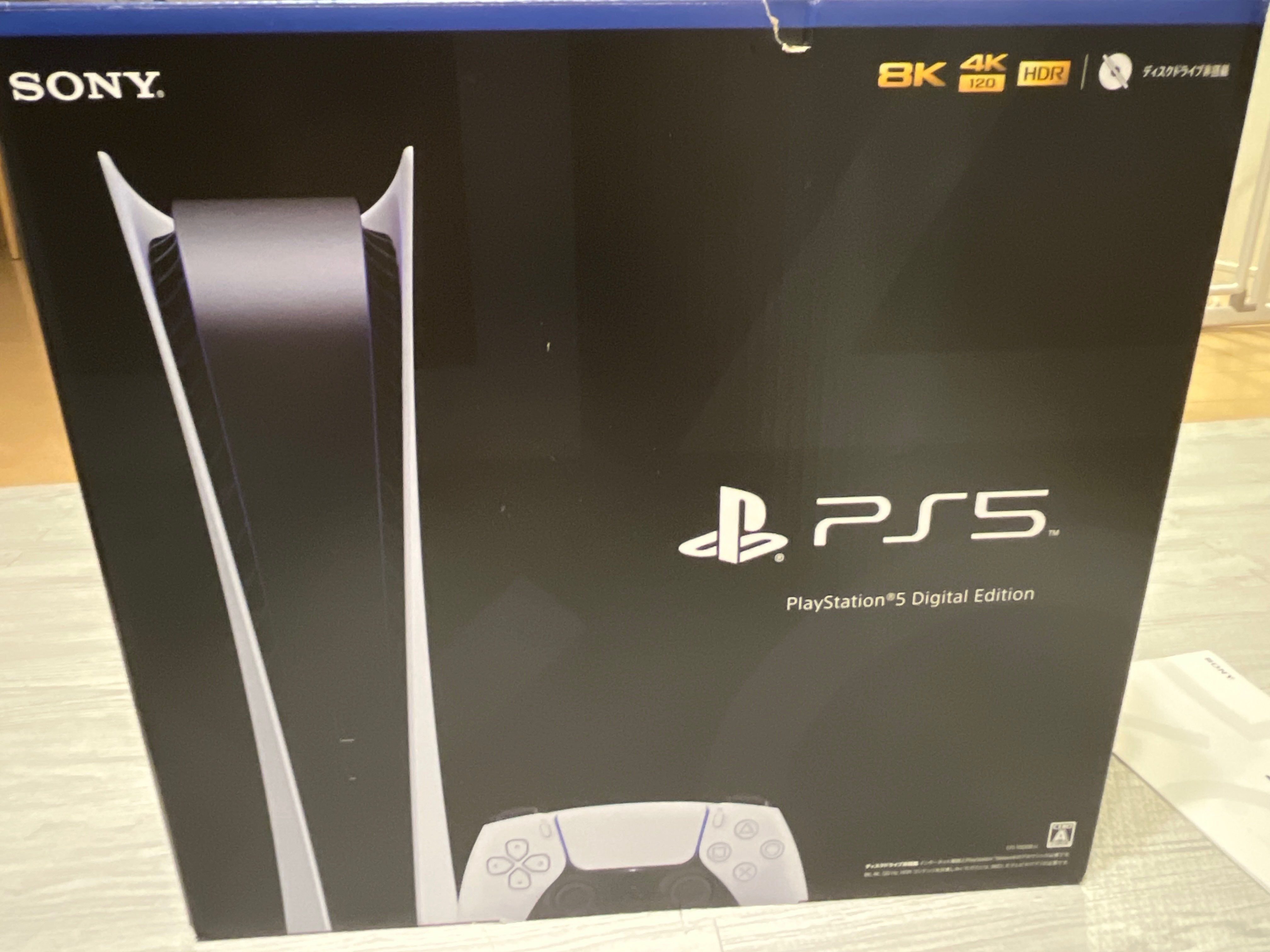 SONY PlayStation5 (PS5) Digital Edition CFI-1000B01 初期型