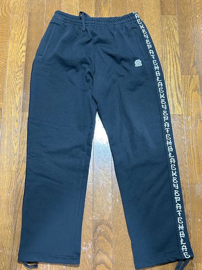 Blackeyepatch Kanji Taped Sweatpants "Black"