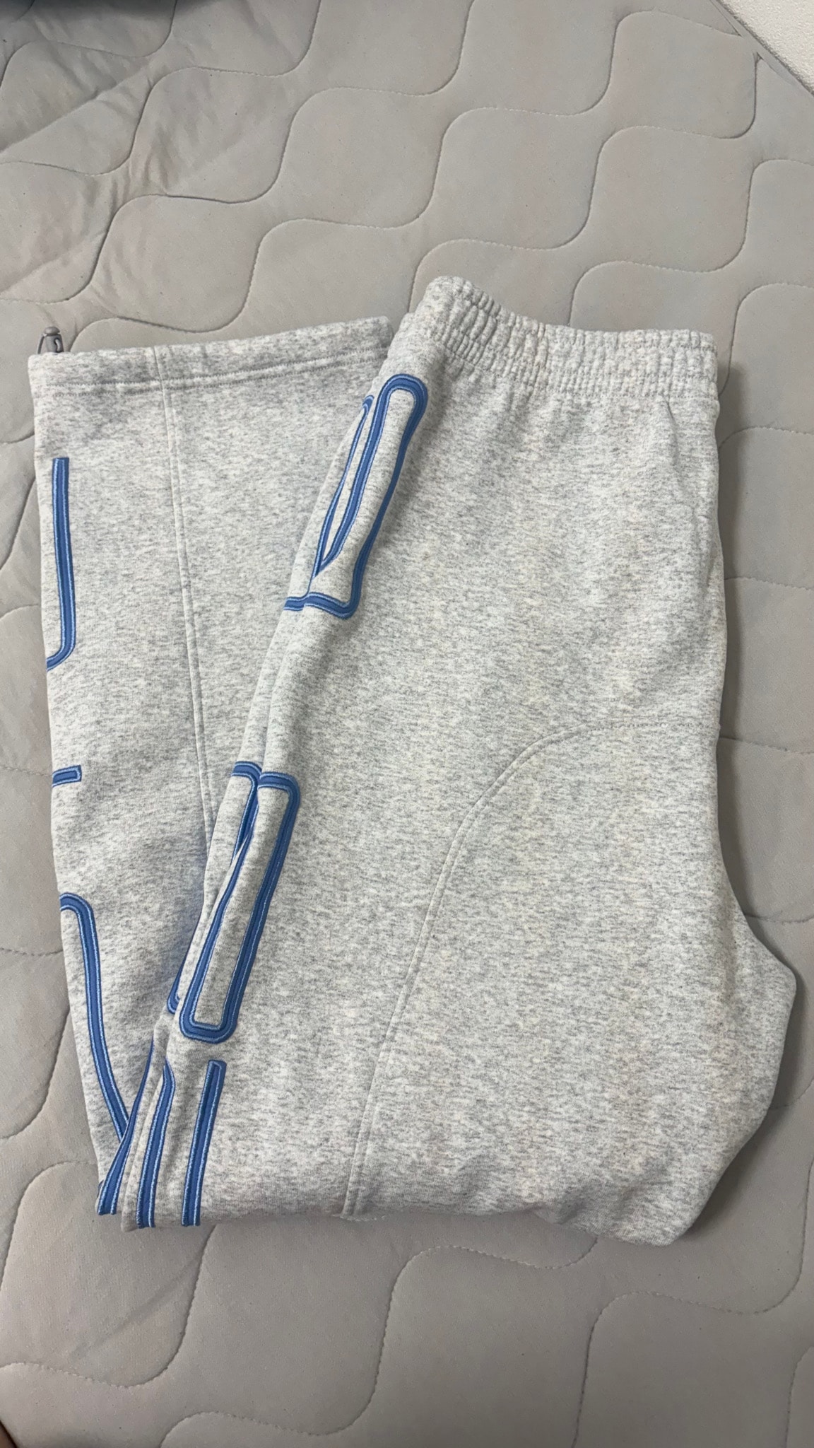 Supreme Connect Sweatpant "Ash Grey"