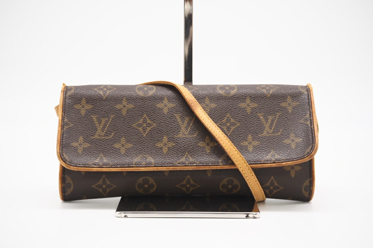 LOUIS VUITTON ルイ・ヴィトン モノグラム ポシェット ツインGM M51852 ショルダーバッグ ブラウン コーティングキャンバス レディース