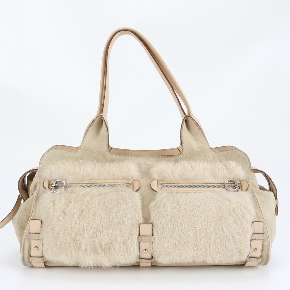 ■極美品 サルヴァトーレフェラガモ ガンチーニファー ベージュ