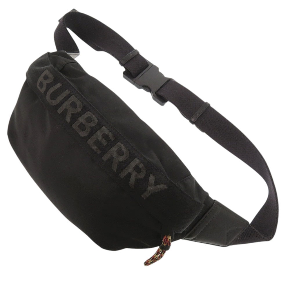 バーバリー  エンブロダリーロゴ ボディバッグ 8010144
