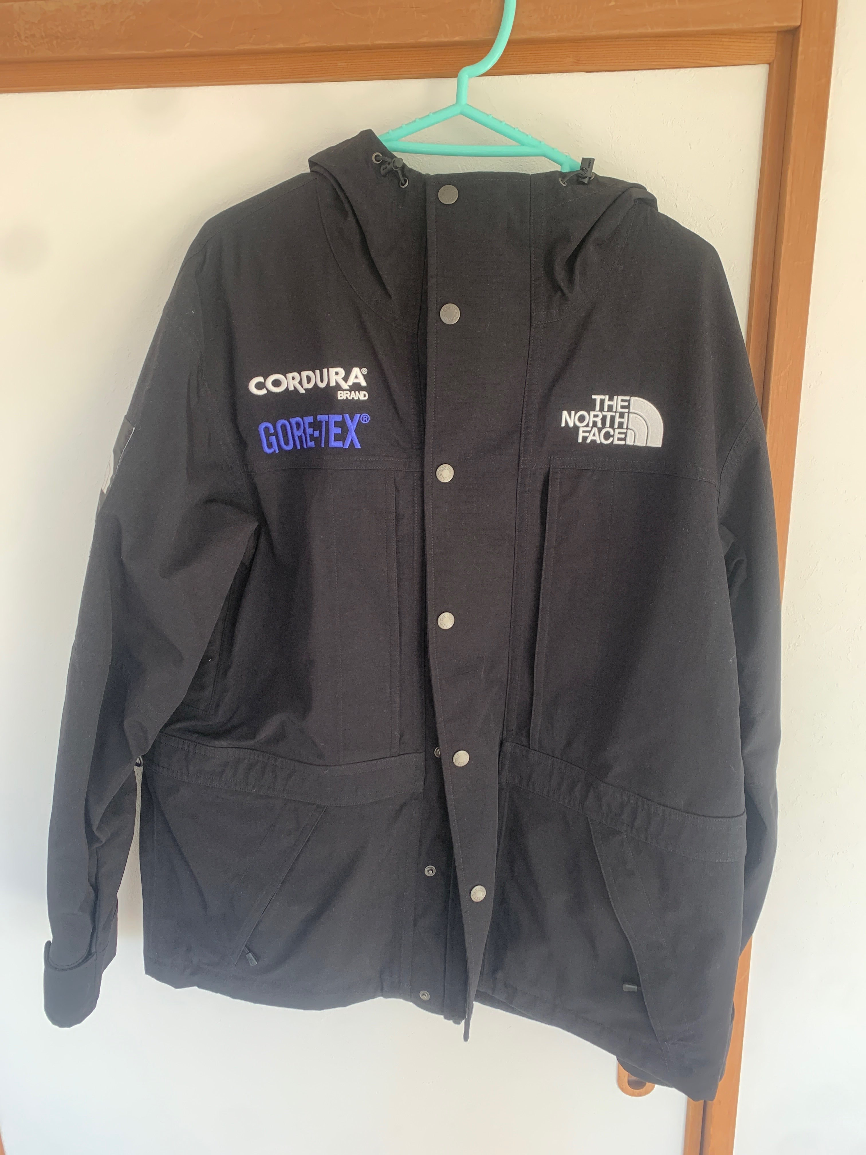 Supreme x The North Face Expedition Jacket "Black"