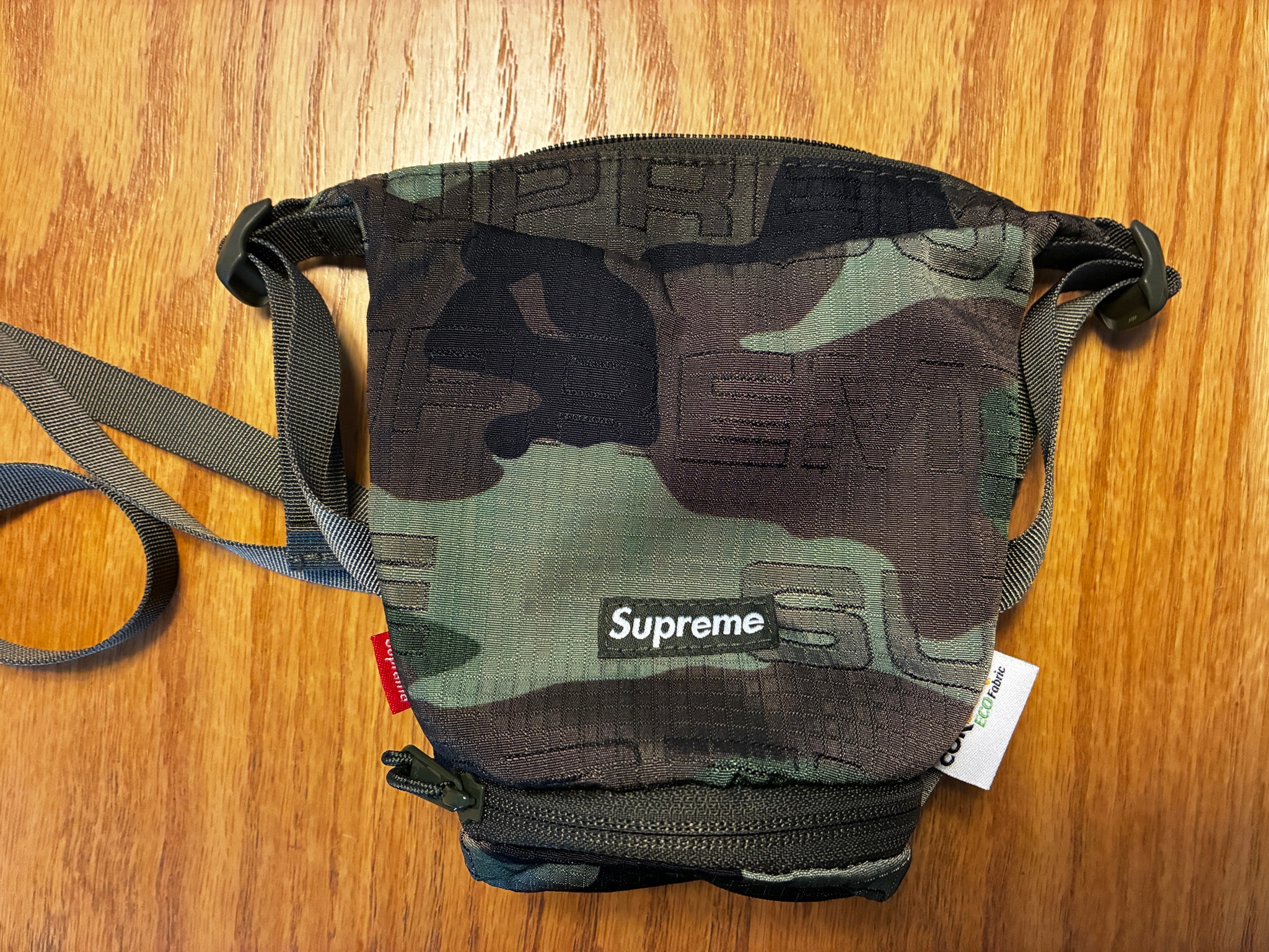 Supreme Neck Pouch "Camo"
