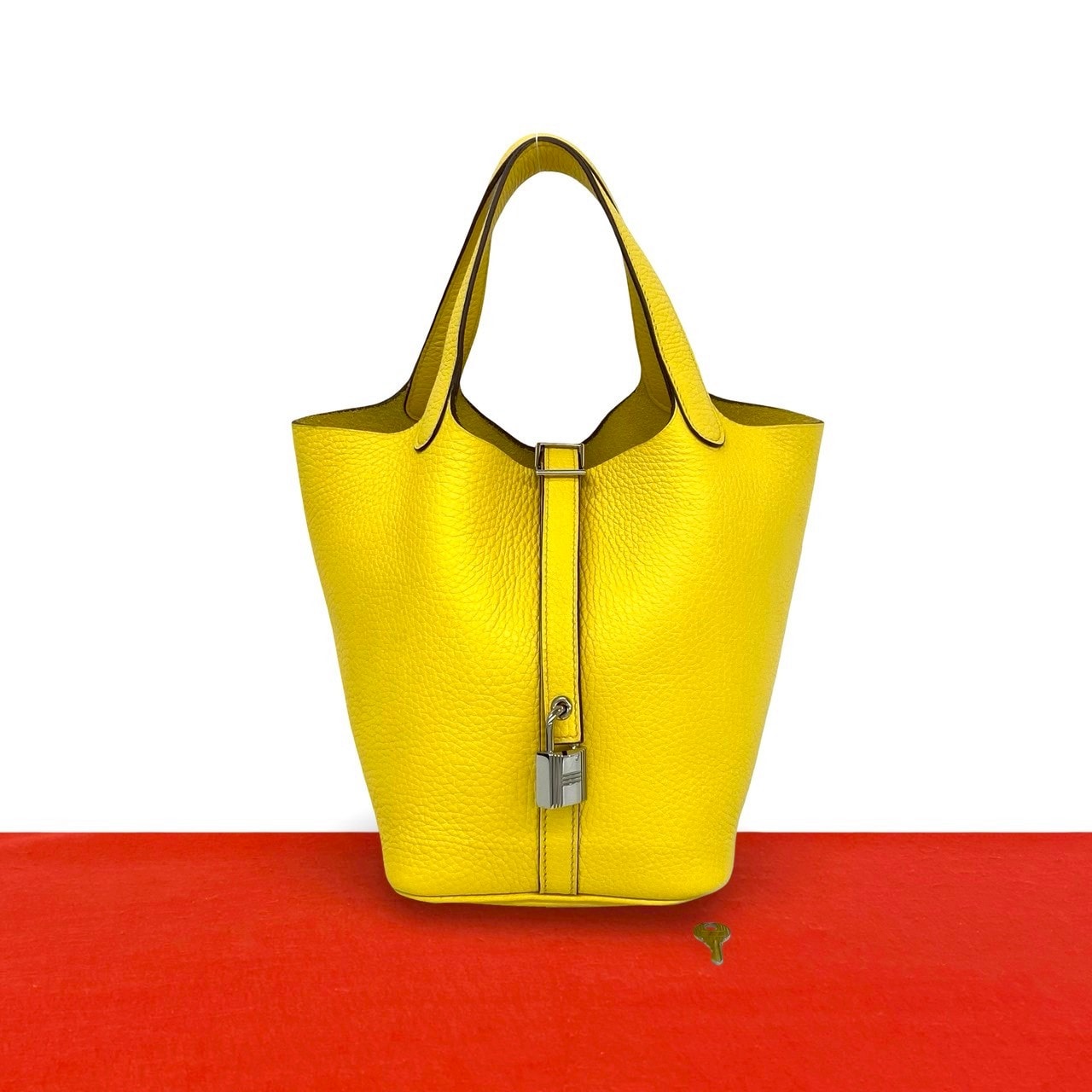 HERMES エルメス ピコタンロック PM トリヨンクレマンス ハンドバッグ イエロー
 11092