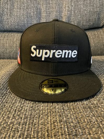 Supreme World Famous Box Logo New Era® "Black"