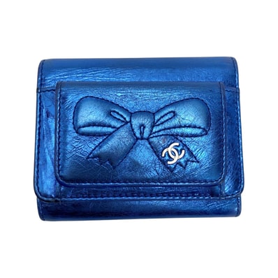 ☆☆CHANEL シャネル 三つ折り財布 リボン レザー メタリックブルー シルバー金具