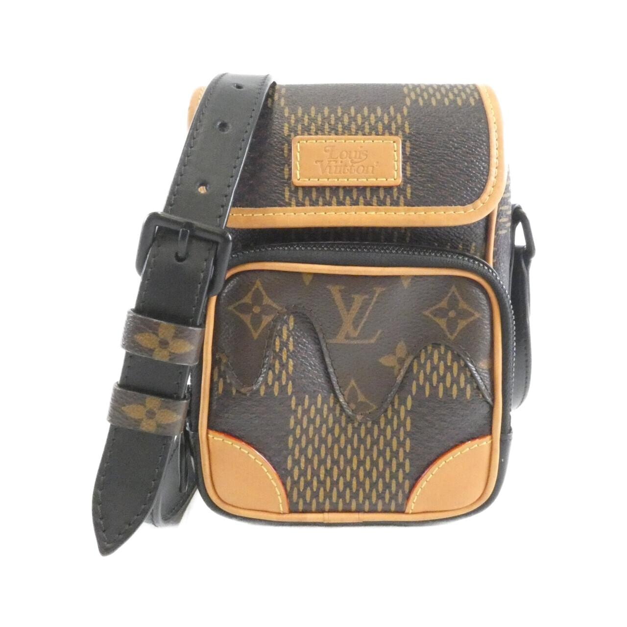A (未使用に近い)】極美品 LOUIS VUITTON ルイ・ヴィトン トリヨン LV