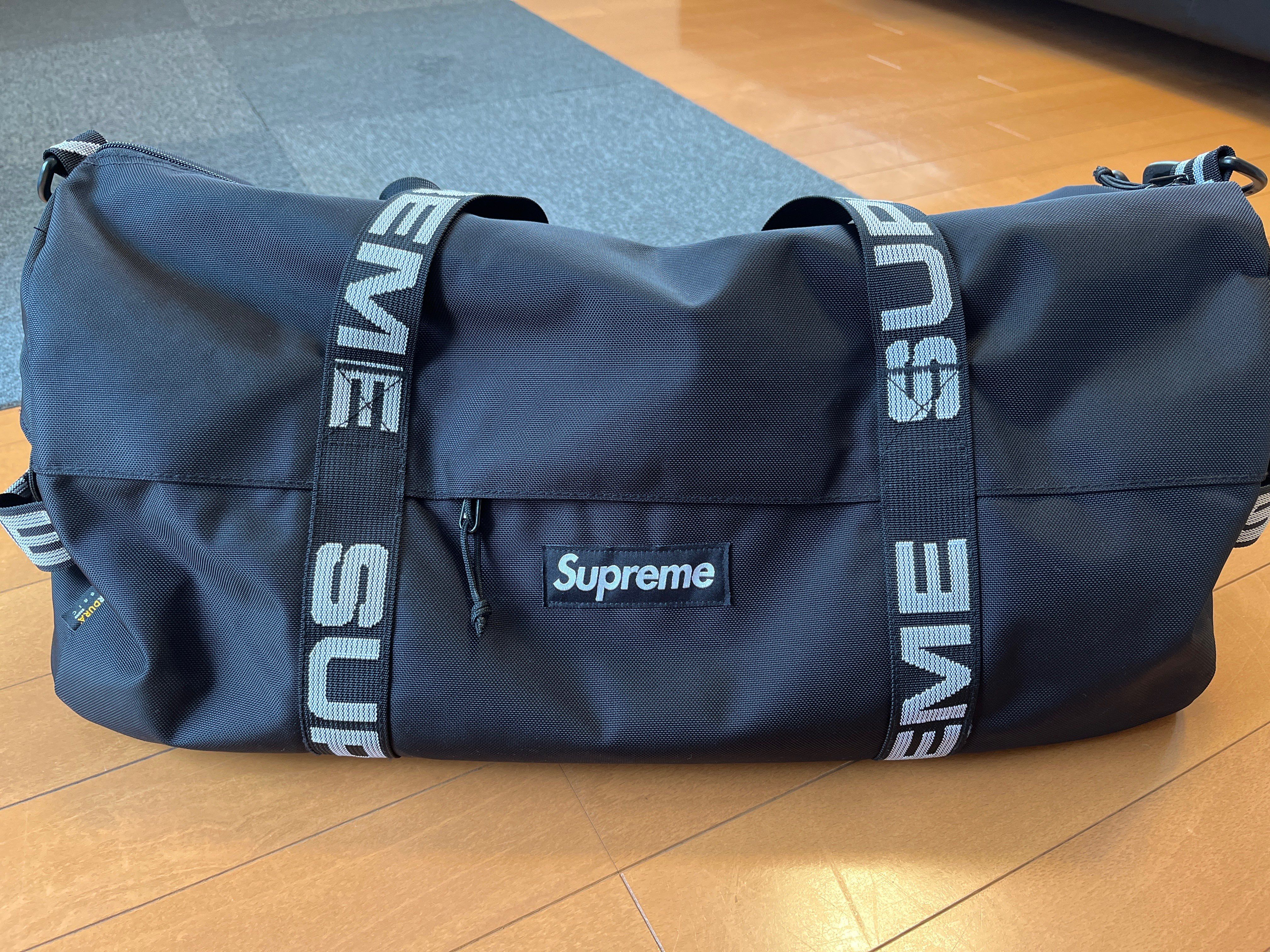 Supreme 18SS Duffle Bag "Black"