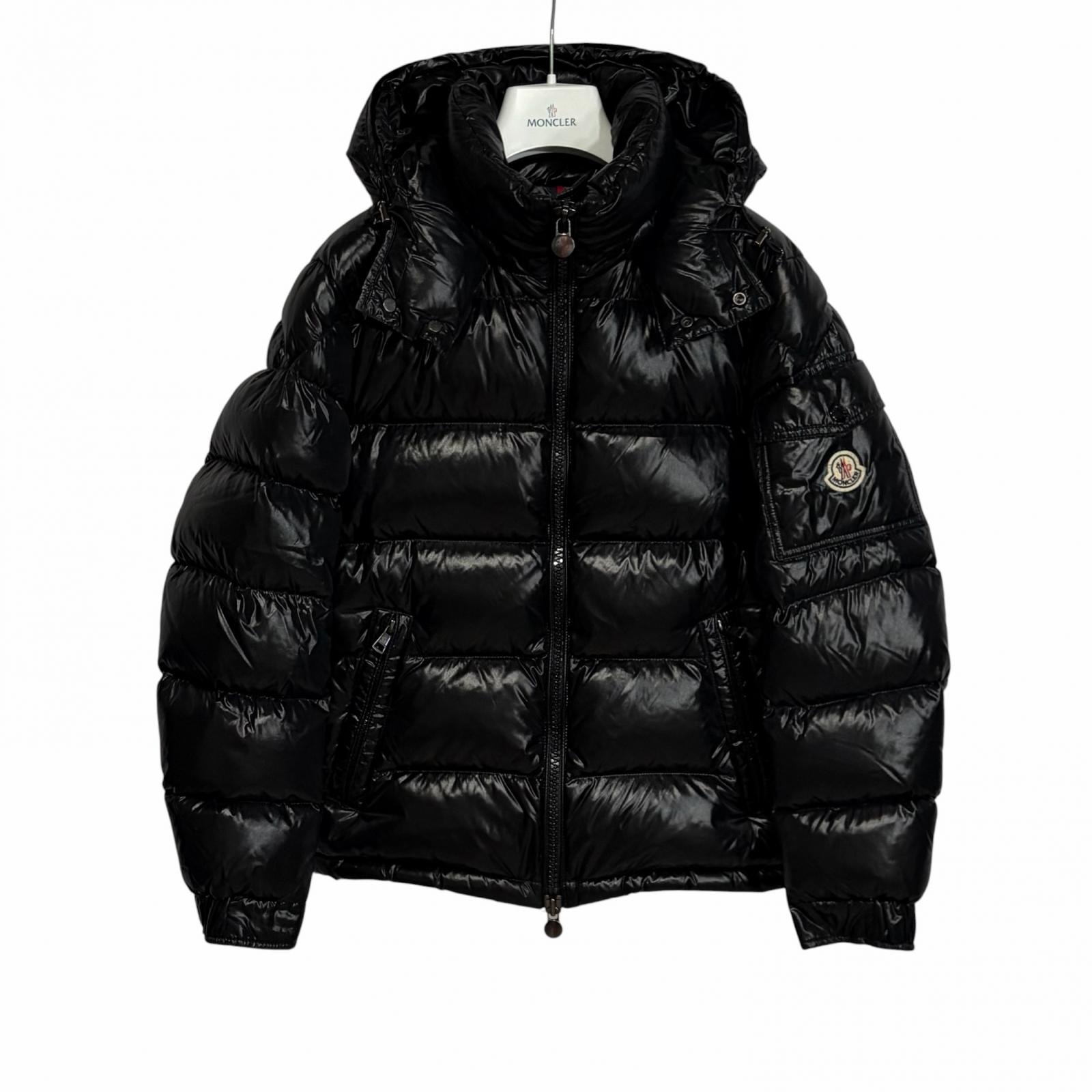 B (目立った傷や汚れなし)】モンクレール MONCLER WETE ジャケットの