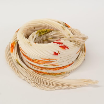 エルメス 【美品】薔薇の雫 シルク プリーツカレ