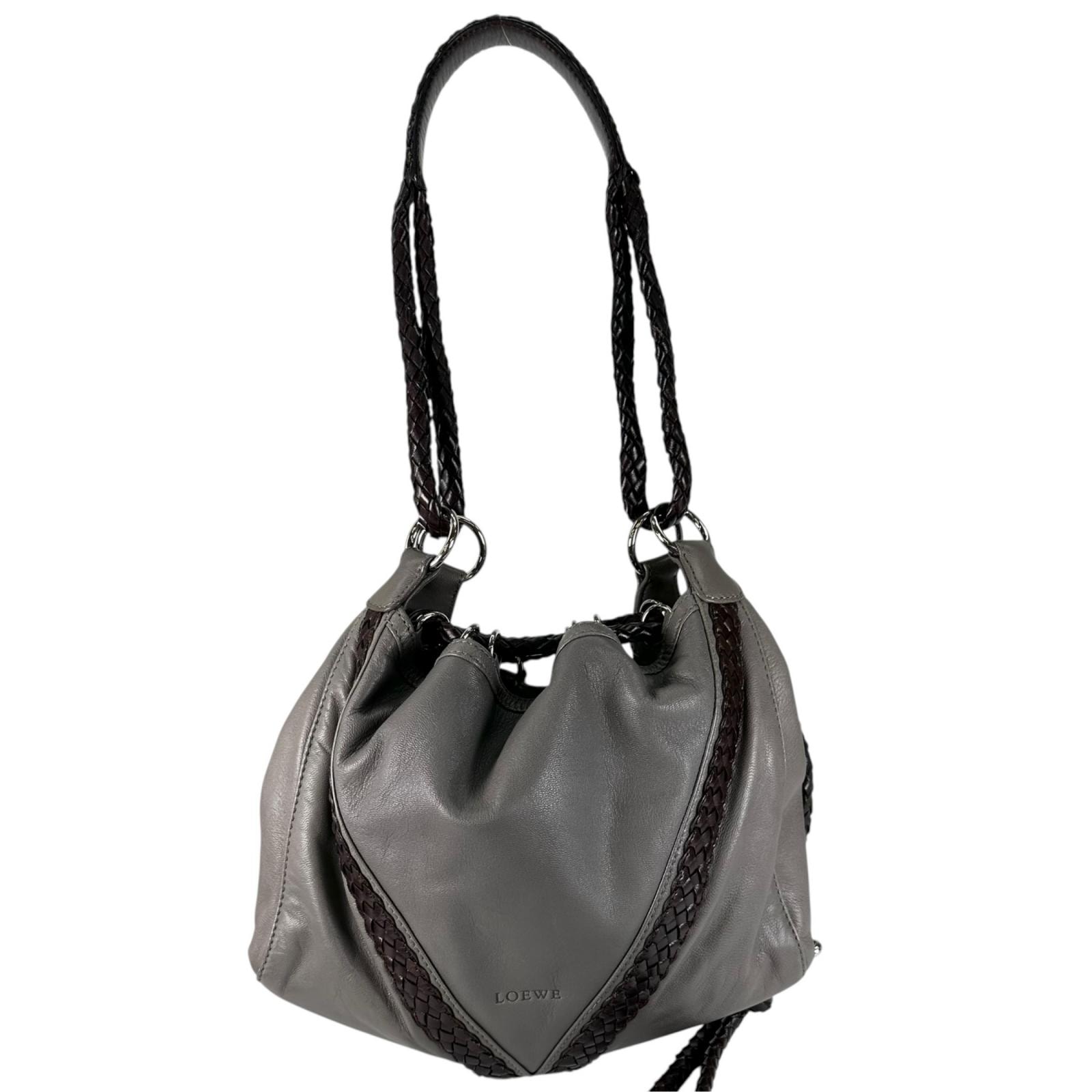 美品 LOEWE ロエベ ショルダーバッグ レザー グレー レディース 編み込み【中古】