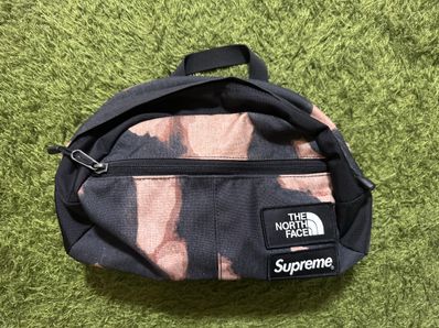 Supreme x The North Face Bleached Denim Print Roo II "Black"